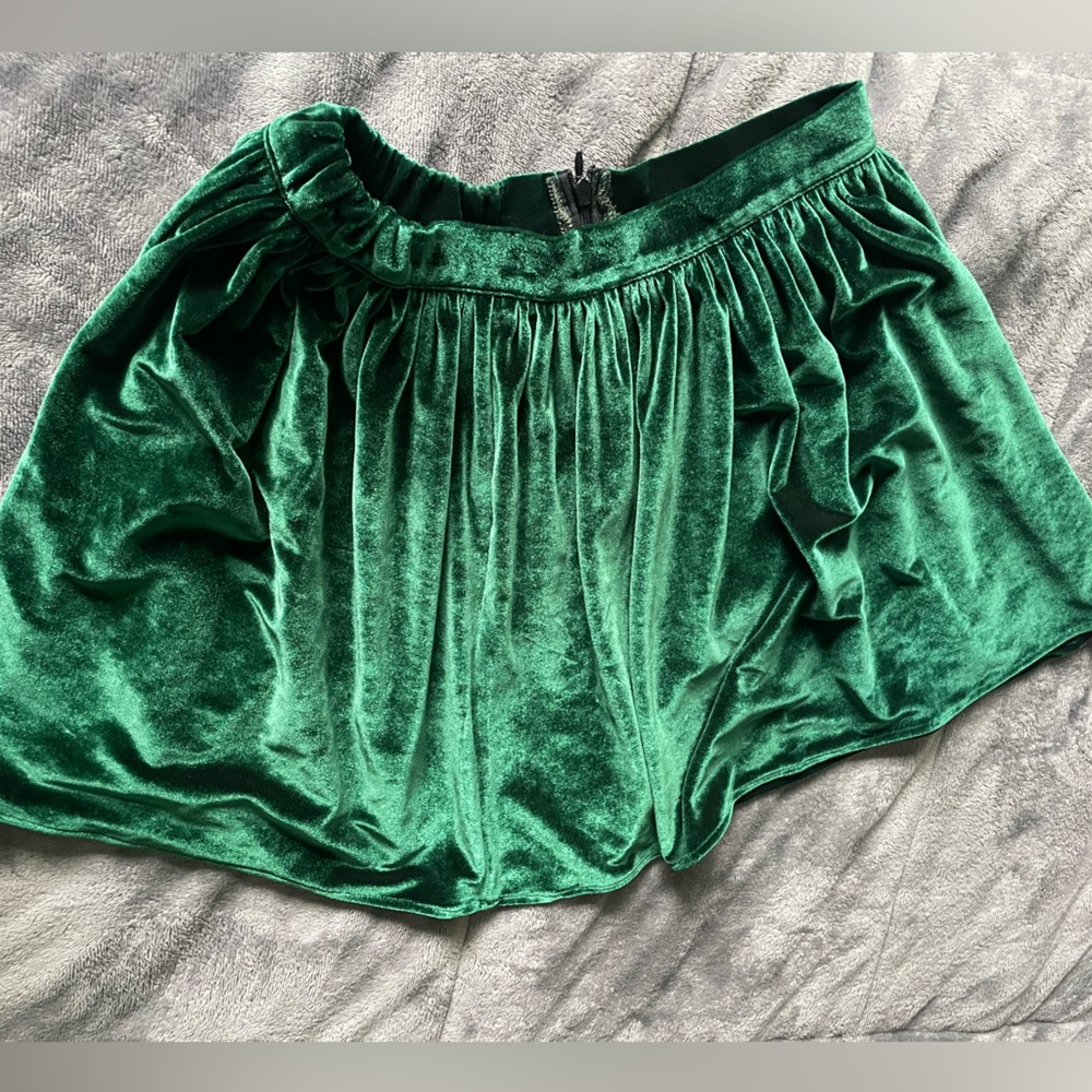 XS American Apparel green velvet mini skirt